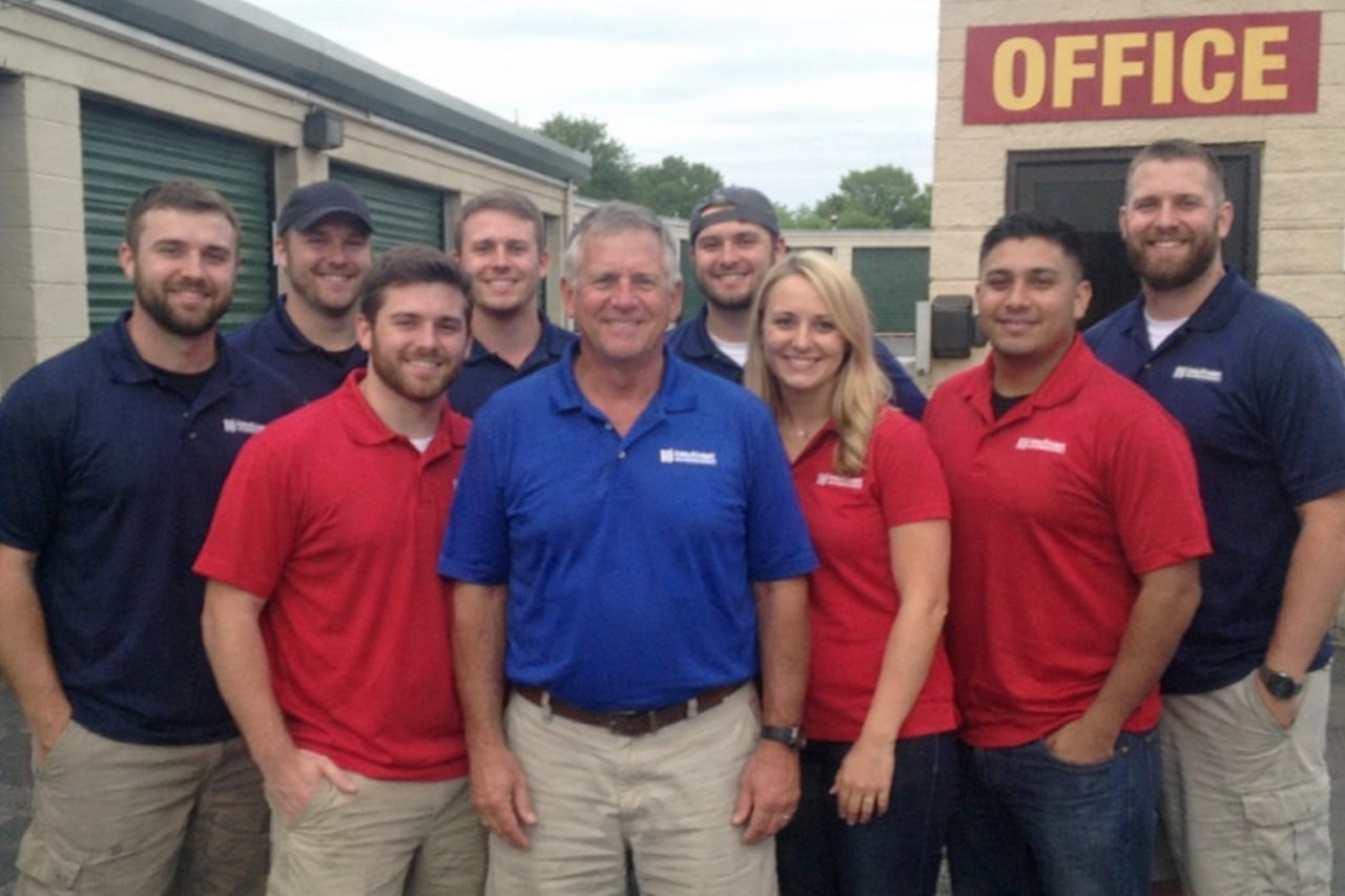 Water damage restoration professionals in Nashville, TN